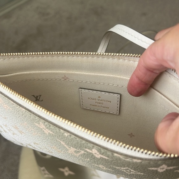 Louis Vuitton neverfull MM - Picture 9 of 12